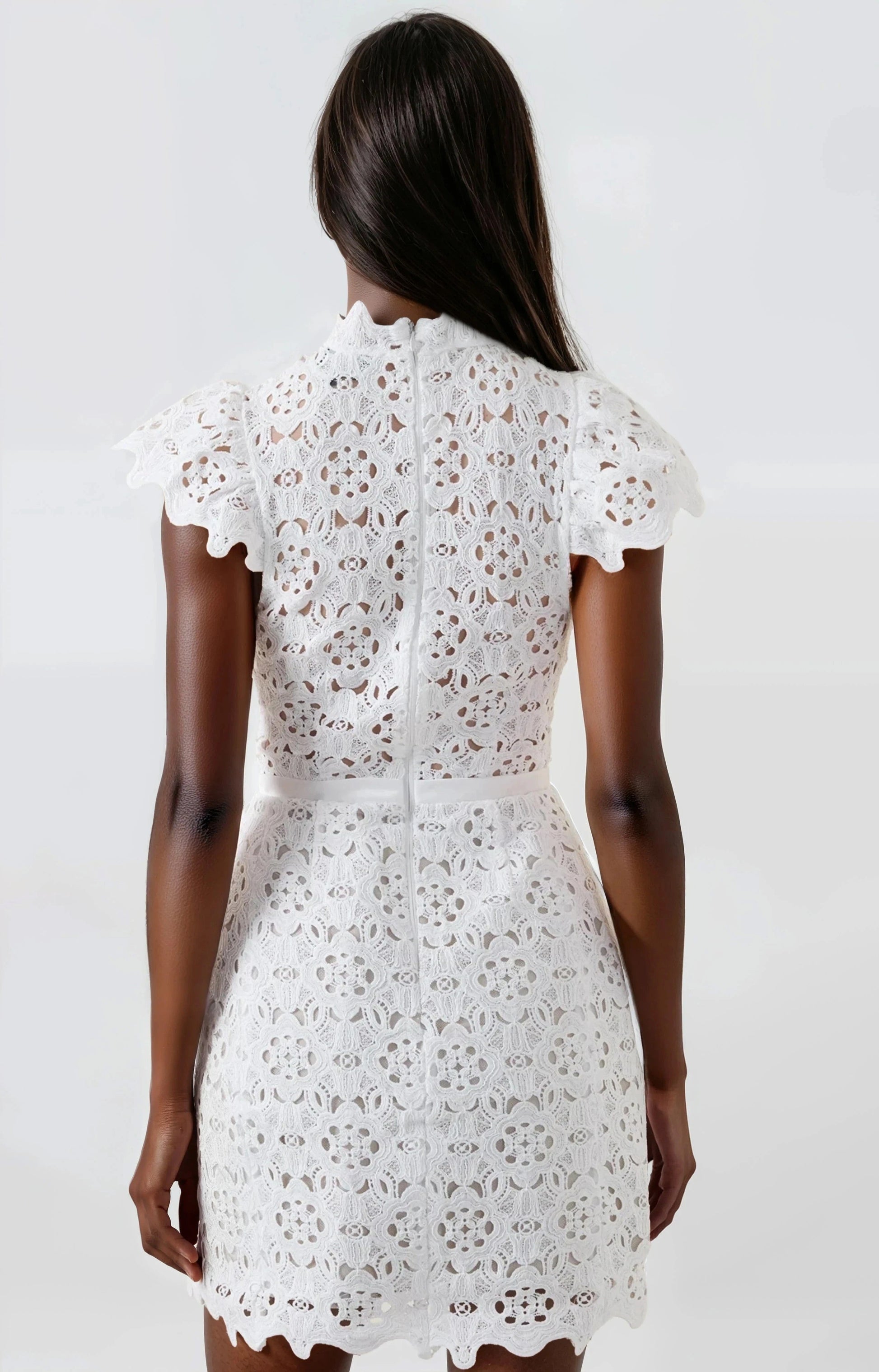 Rowen Hourglass Lace Dress – Orchid White XO, Tina