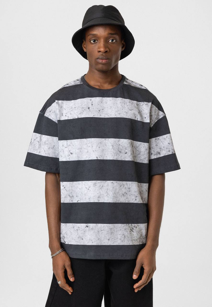 Black 24 Blur Boxy Tee - Vintage Style Designer T-Shirt - Streetwear Graphic Top Withinblack