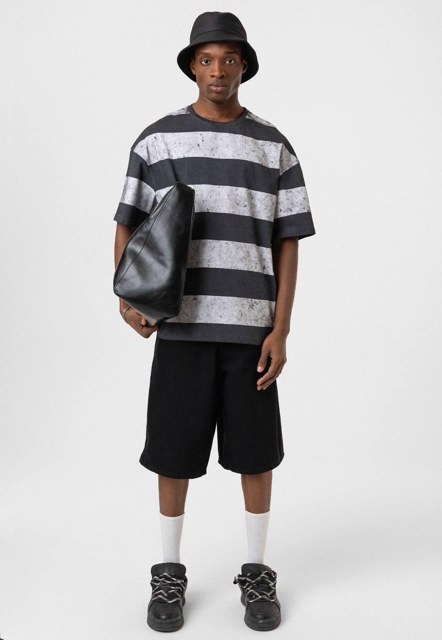Black 24 Blur Boxy Tee - Vintage Style Designer T-Shirt - Streetwear Graphic Top Withinblack