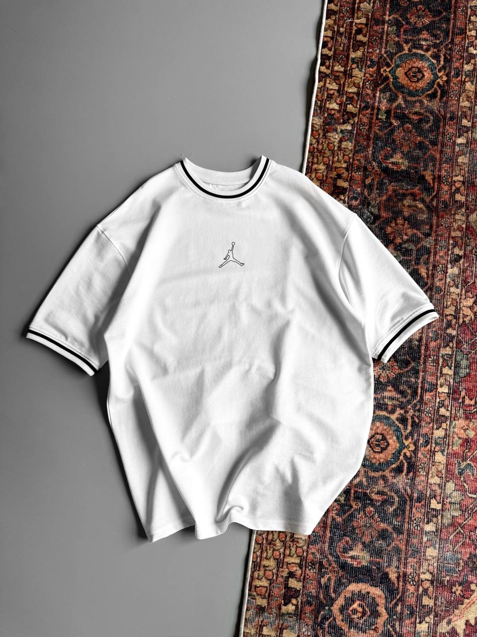 Jordan Logo Contrast Collar Cotton Tee Withinblack