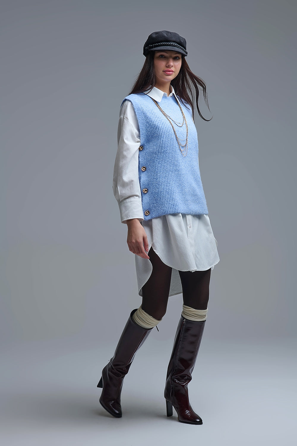 Blue sleeveless sweater with gold buttons on side Q2store