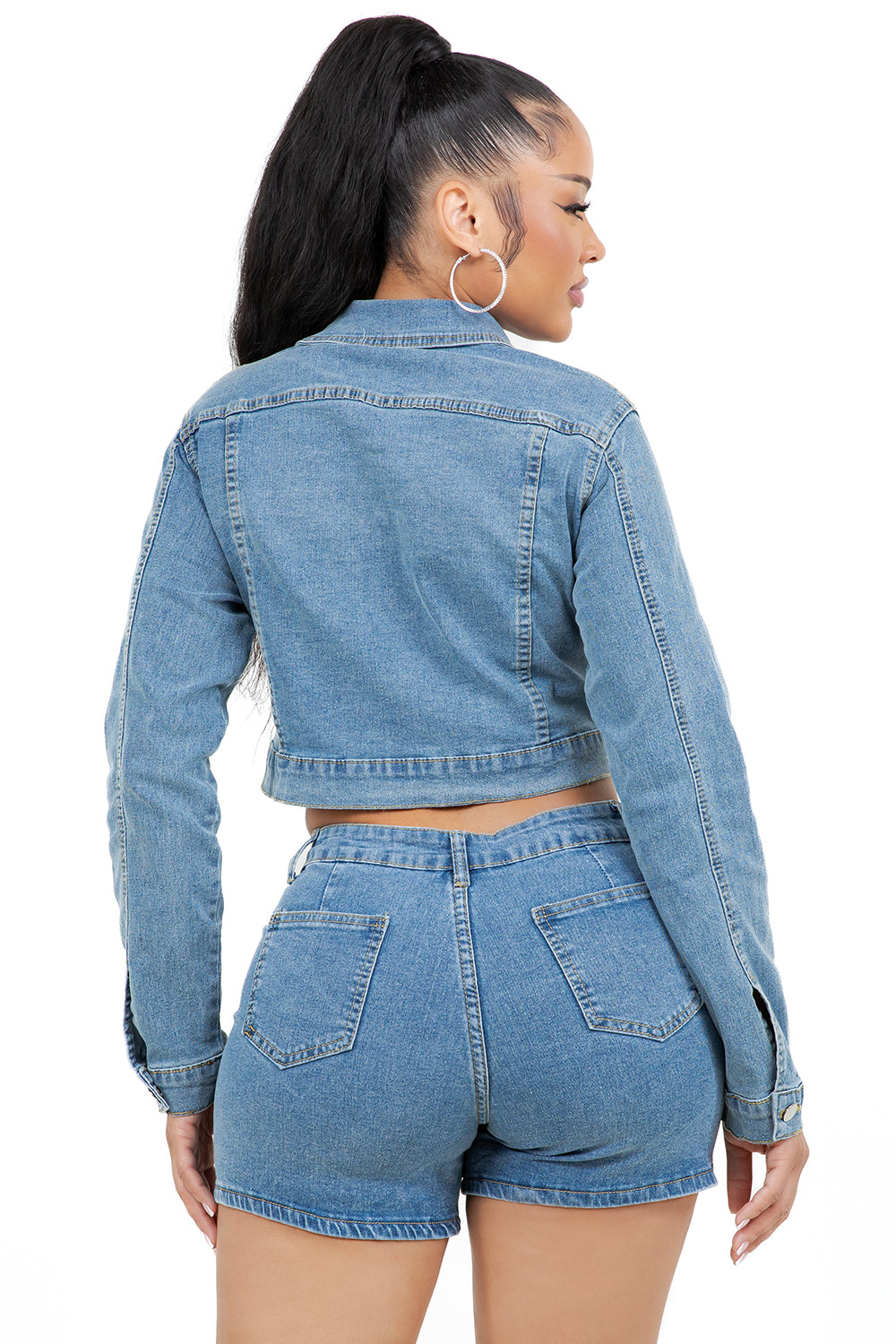 WOMEN FASHION DENIM JACKET AND SHOTR SET BY CLAUDE