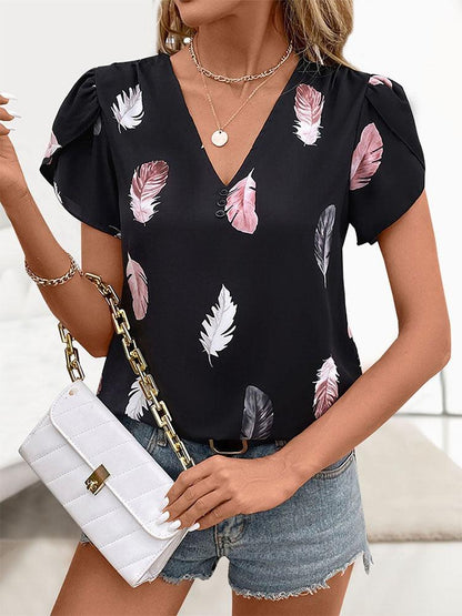 Feather Print Cowgirl Top | Perfect for Casual Cowgirl Style Country in My Heart