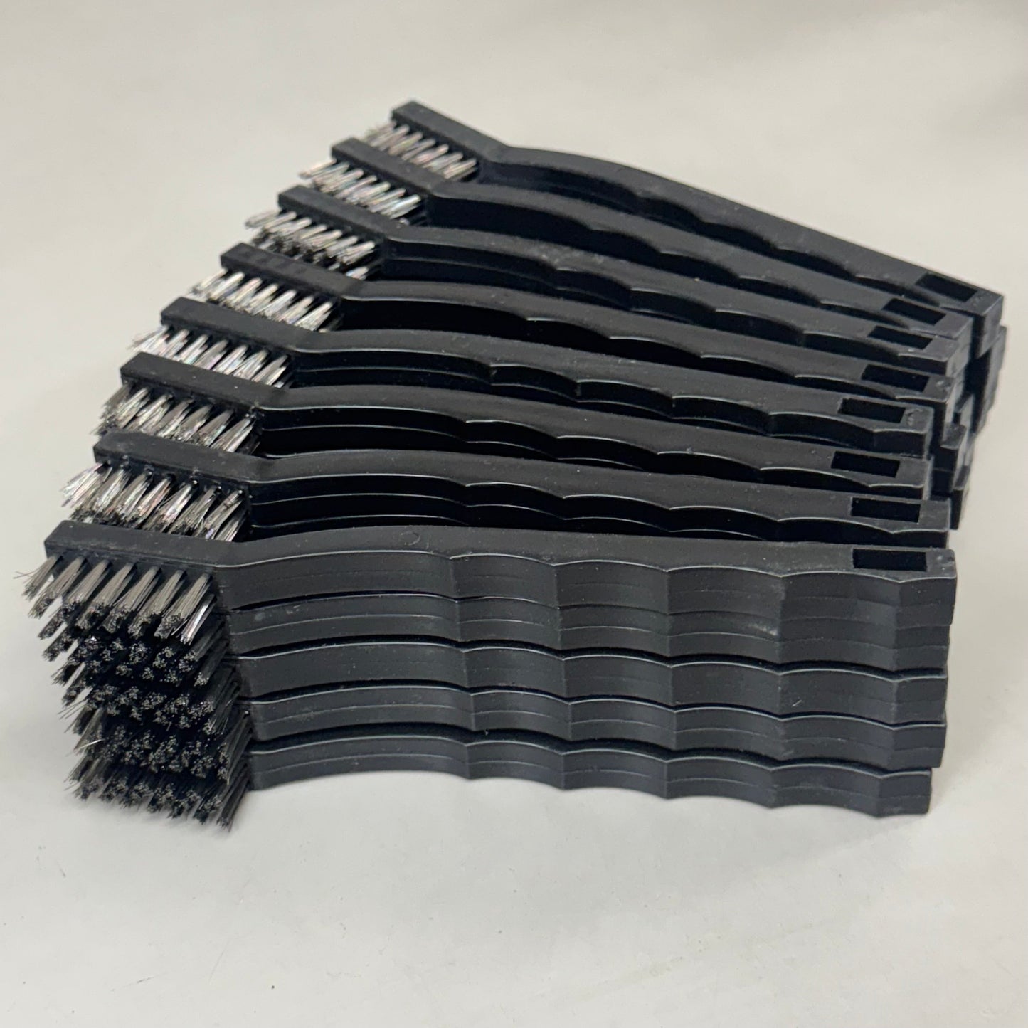 (40 Brushes, 1 Box) Anti-Static Hand Tool Brushes For Removing Dirt 7" Overall Length Black (New Other- Slightly Damaged Packaging) PayWut