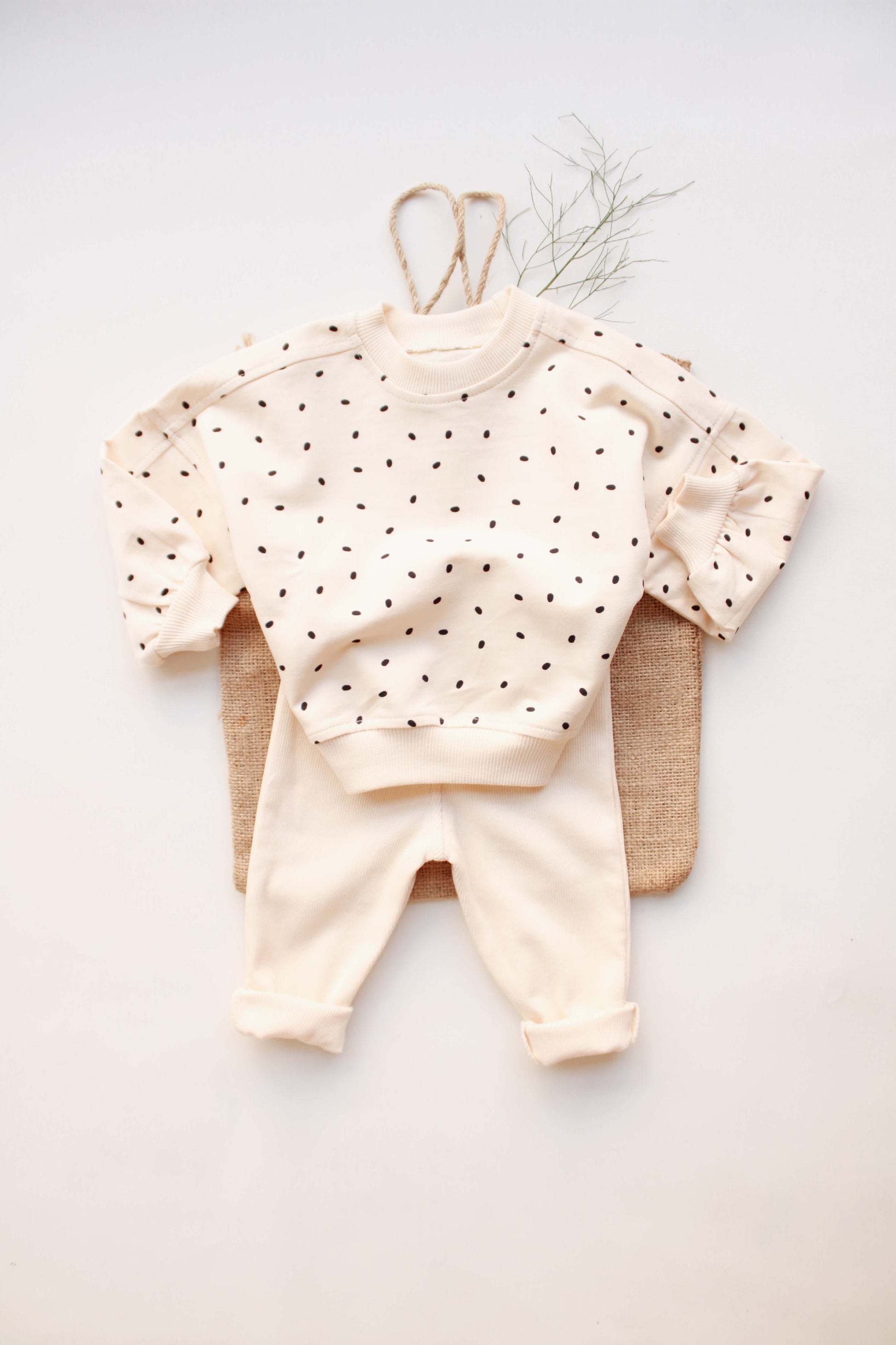 Coco Dot 2 Piece Set Honey and Hive
