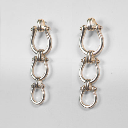 Chapelle - Horseshoe Link Earring in Silver Urban-Equestrian