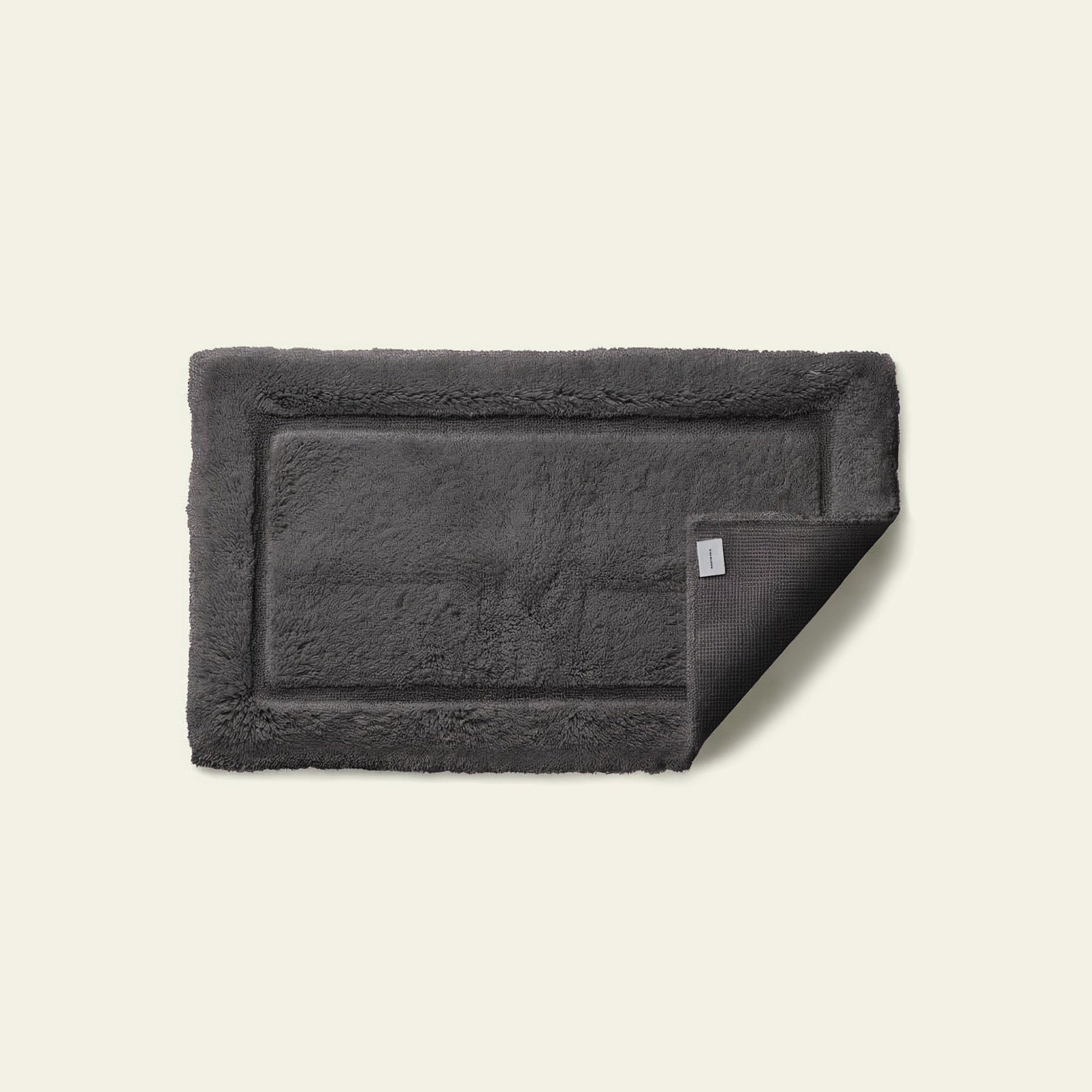 Ultraplush Skid-Resistant Bath Mat Italic