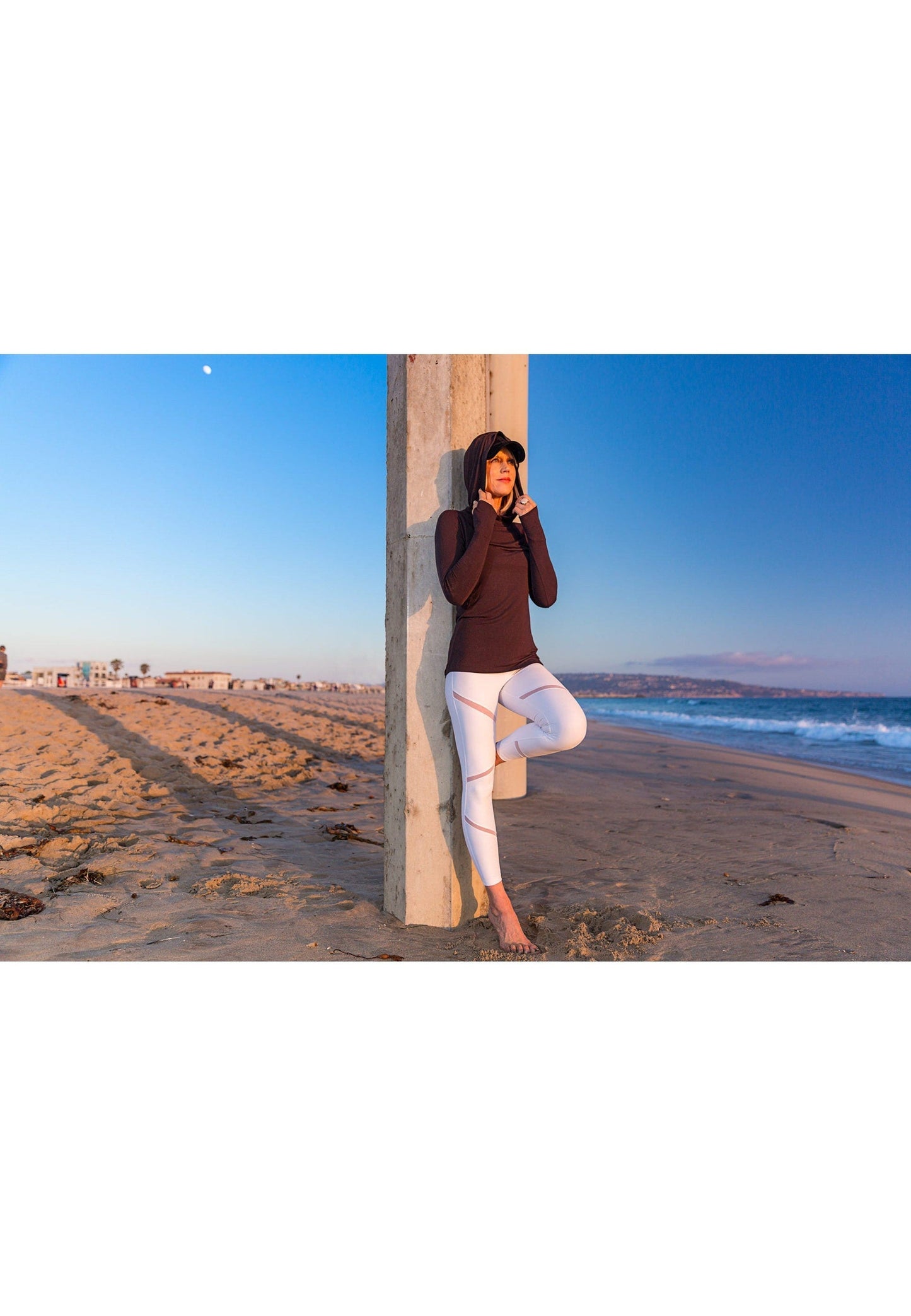 Collagen Hoodie Buki