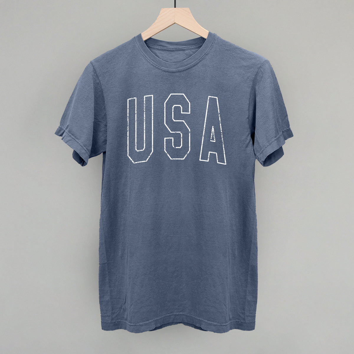 USA Collegiate Distressed Ivy + Cloth