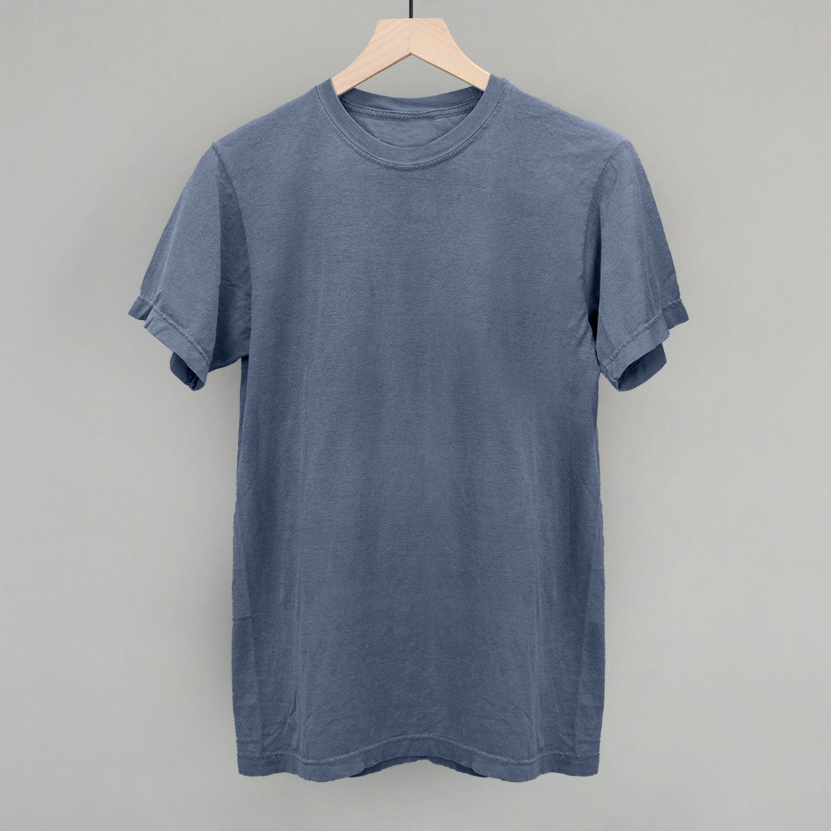 Blank Comfort Colors Ivy + Cloth