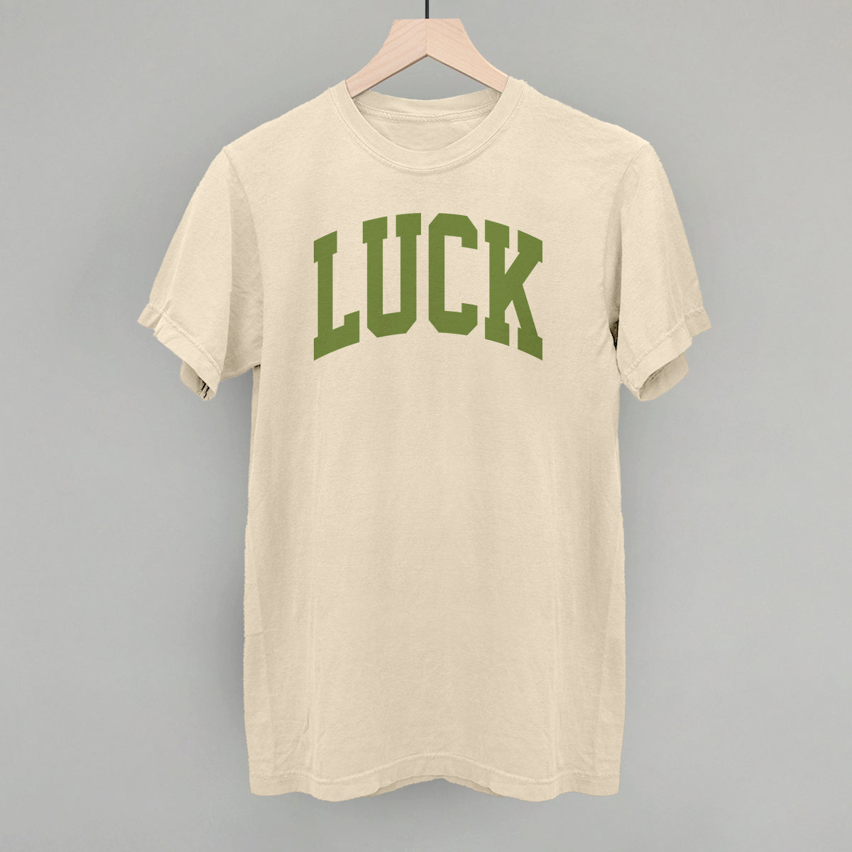 Luck Arch Ivy + Cloth