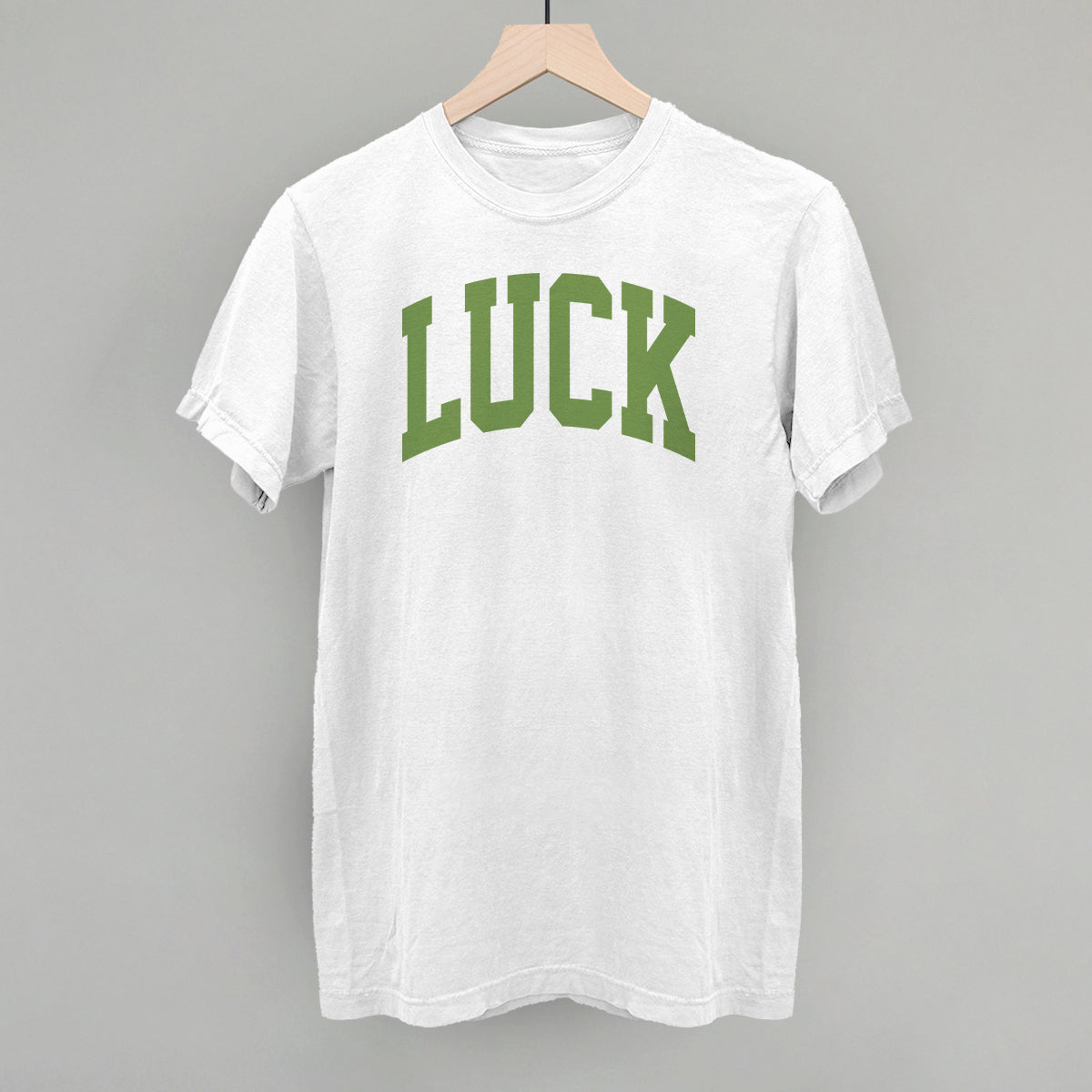 Luck Arch Ivy + Cloth