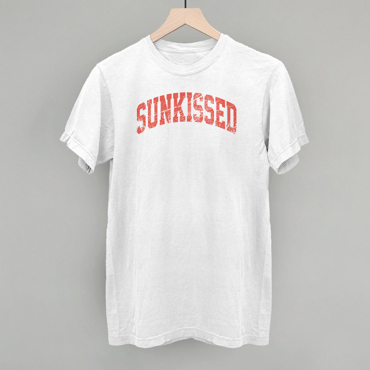 Sunkissed Distressed Arch Ivy + Cloth