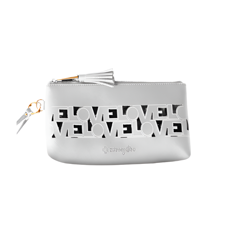 LOVE CLUTCH Love, Zero Negative