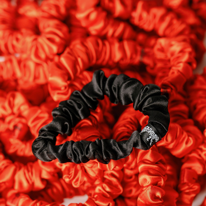 Organic Silk Small Scrunchie Tomato Red LINA LENNOX