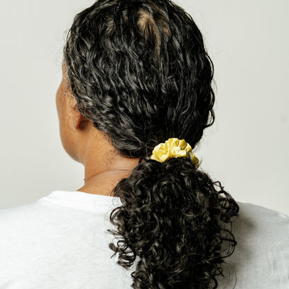 Organic Silk Small Scrunchie Sunshine Yellow LINA LENNOX