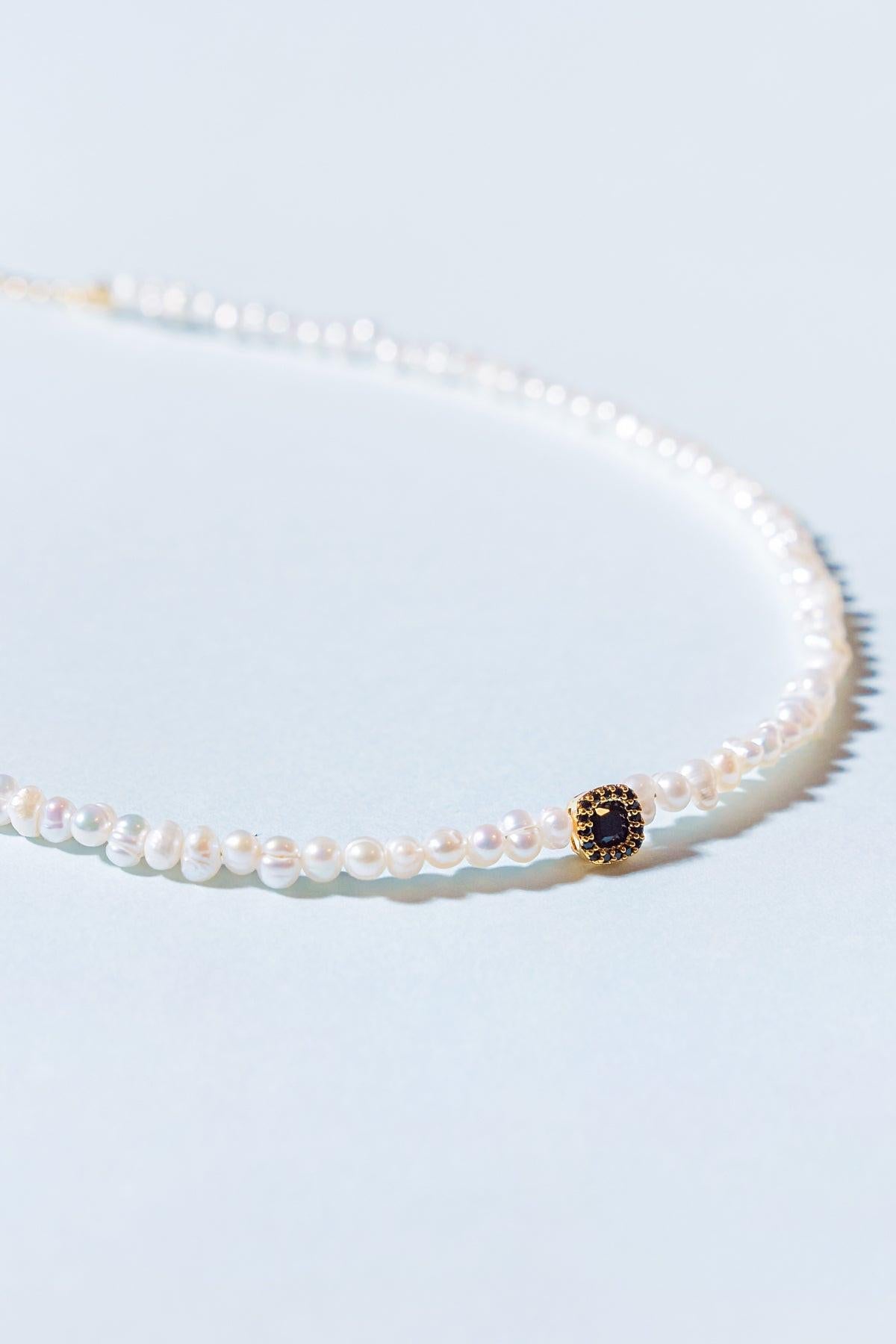 THE BOUNTY PEARL NECKLACE Flying Tomato