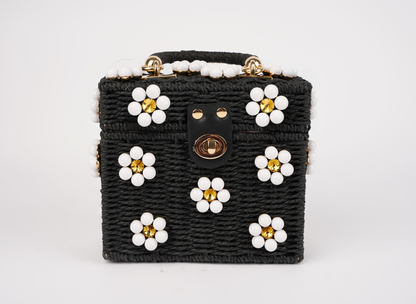 The Daisy Classic By Jenna Lee