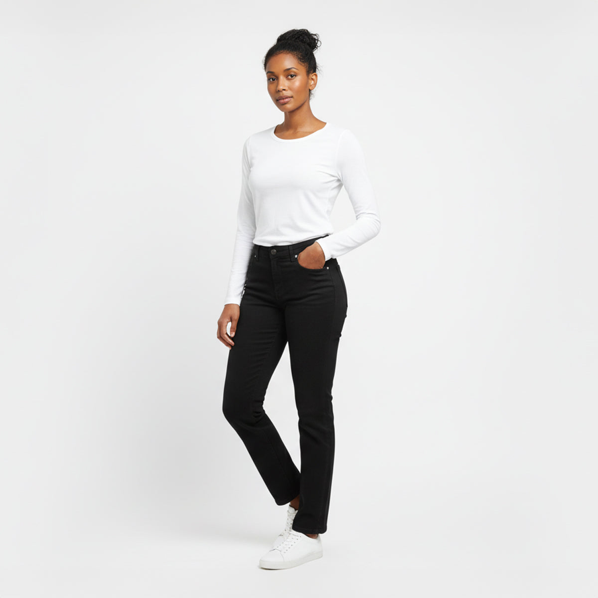 Drew White Long Sleeve Crew Auragen