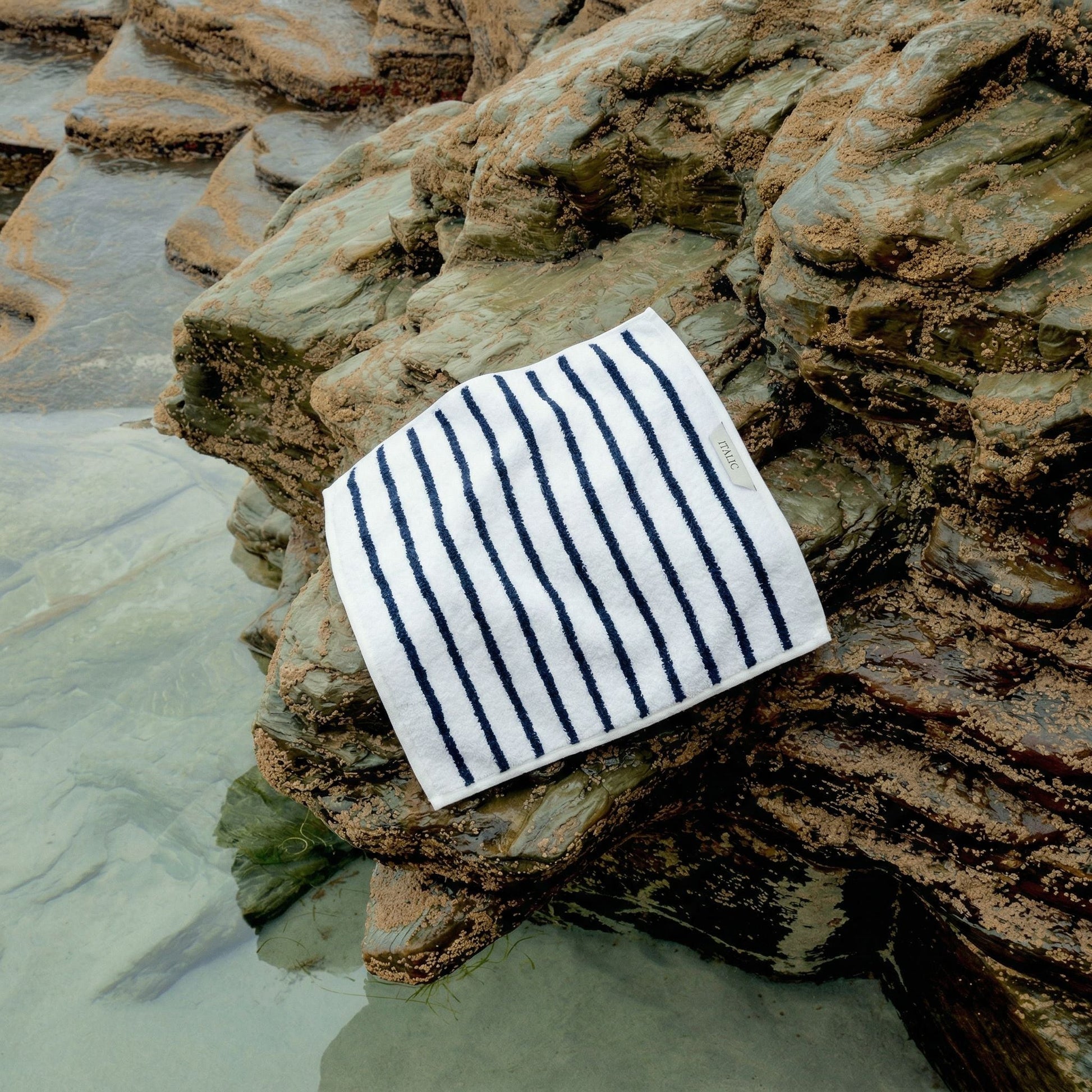 Ultraplush Australian Cotton Towels Italic