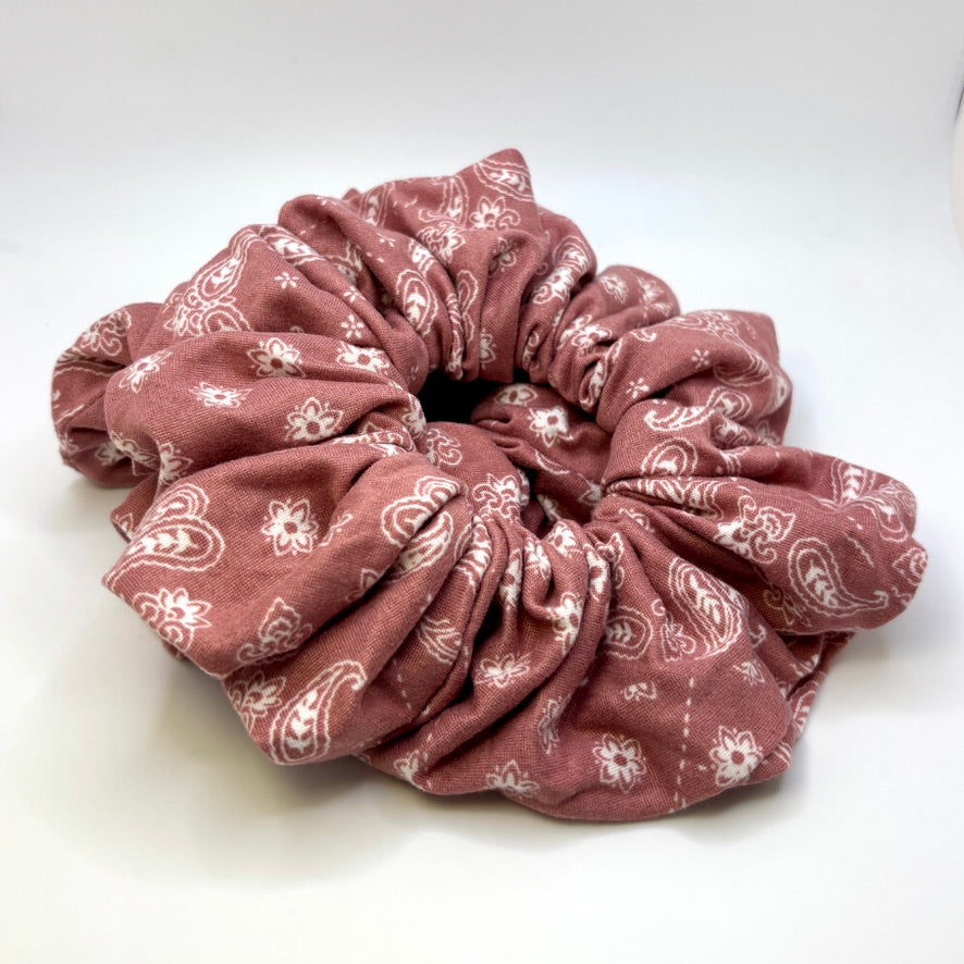 Dusty Rose Paisley Scrunchie Enchanted Scrunch