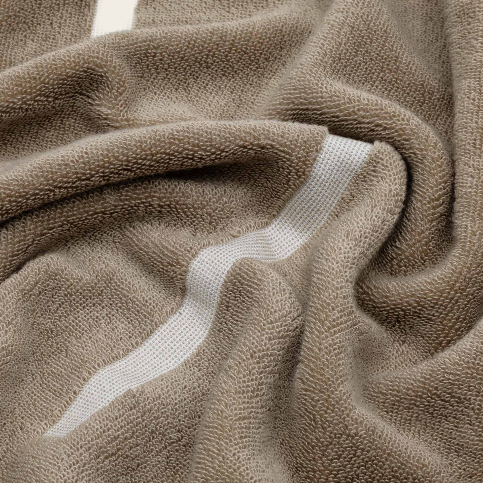 Sorrel Towels Italic
