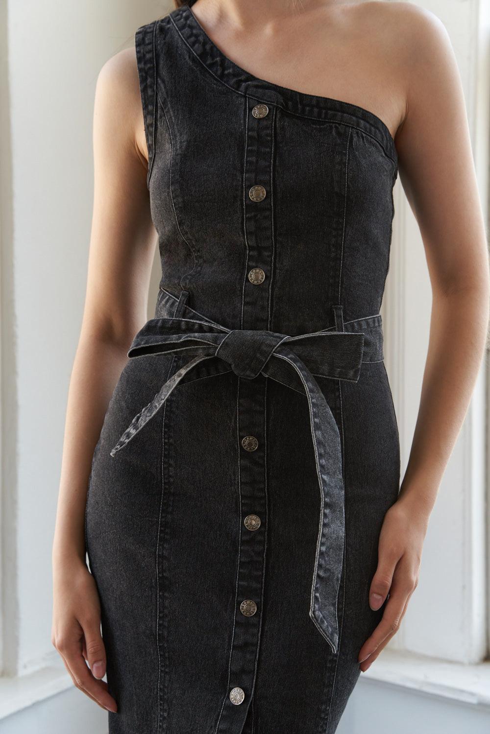 SOMEWHERE UP ABOVE DENIM MIDI DRESS Flying Tomato