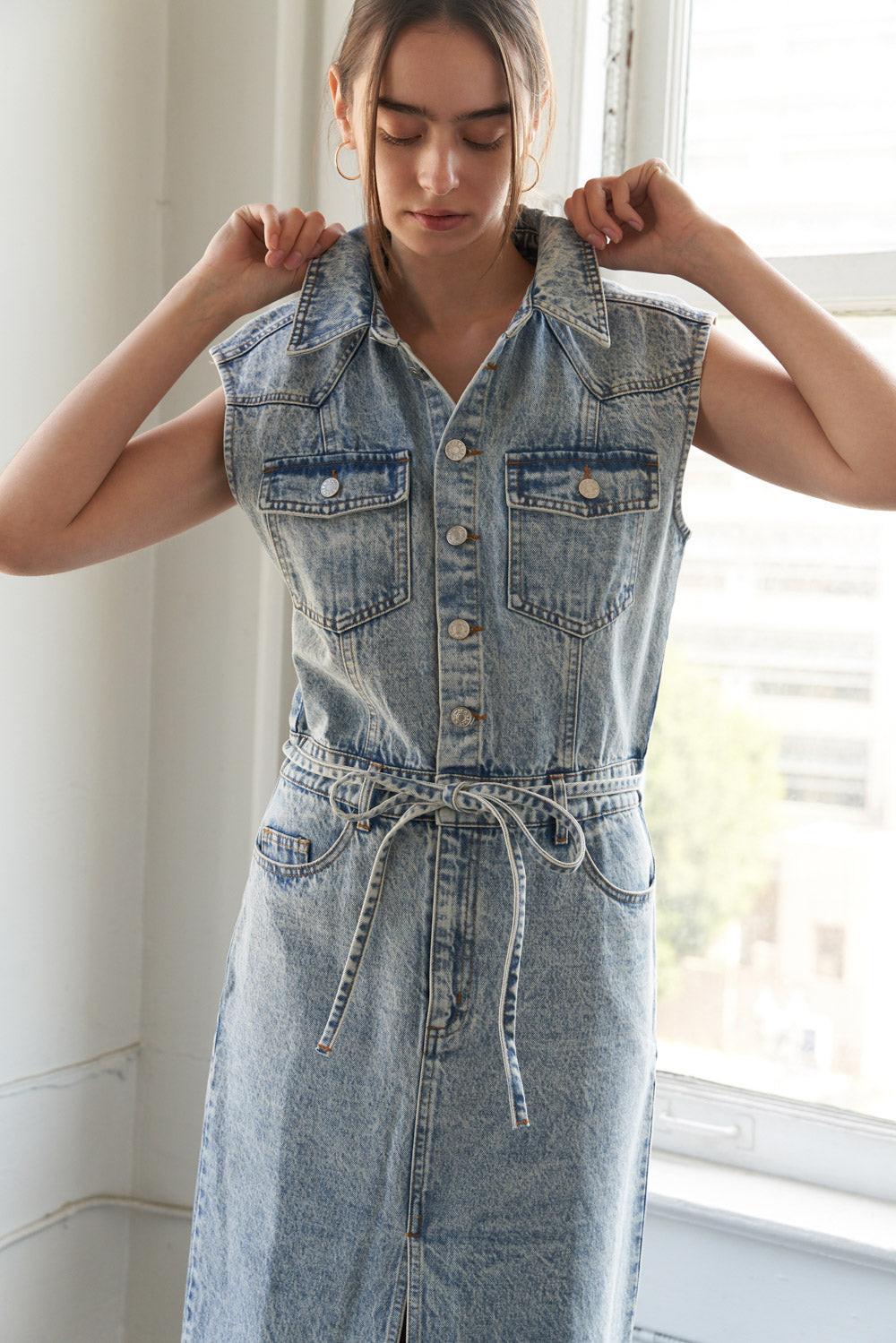 WILDFLOWER WHIMSY DENIM MIDI DRESS Flying Tomato