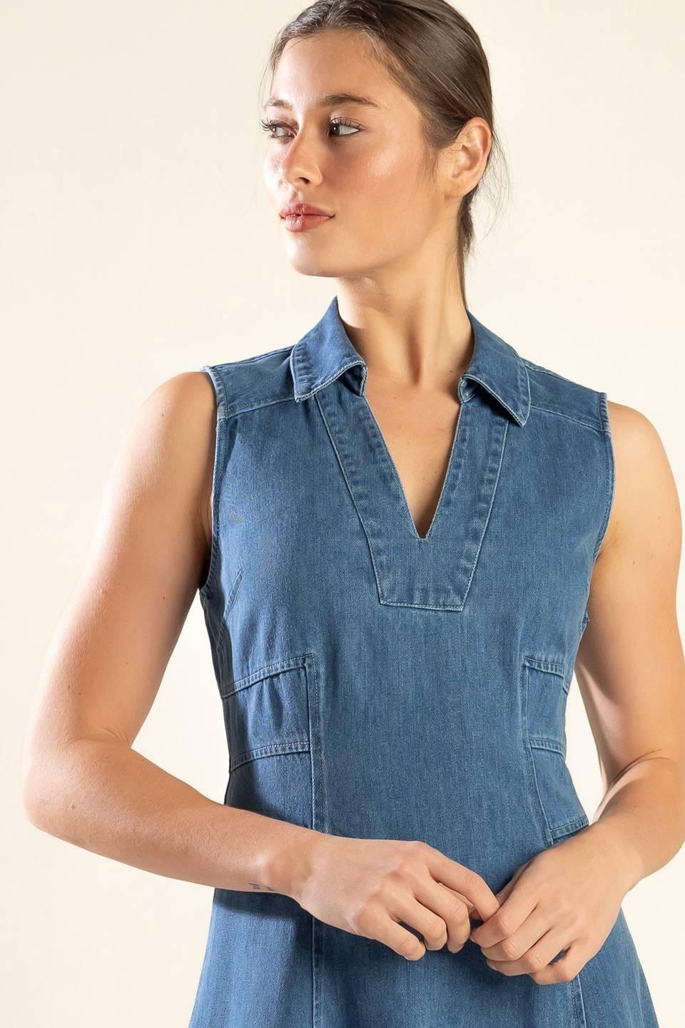 THE GENEVIEVE DENIM MIDI DRESS Flying Tomato
