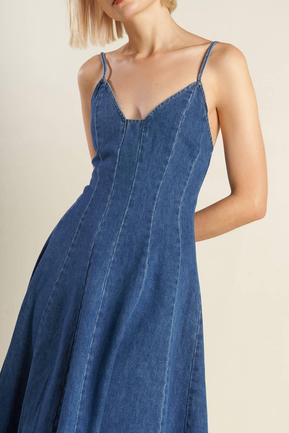 ROSEWOOD ROMANCE DENIM MIDI DRESS Flying Tomato
