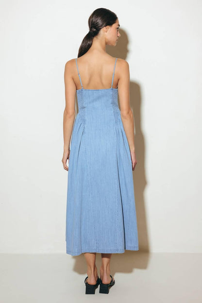 BLUEBELL BREEZE LIGHTWEIGHT DENIM MIDI DRESS Flying Tomato