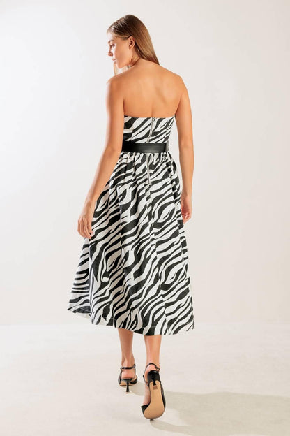 NOT SO ORDINARY WOVEN MIDI DRESS Flying Tomato