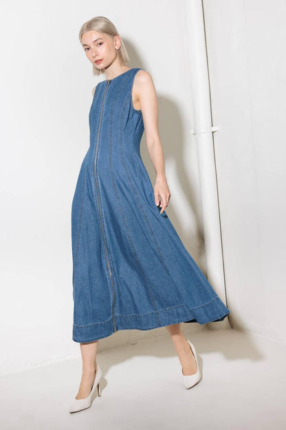 IRRESISTIBLY POISED DENIM MIDI DRESS Flying Tomato