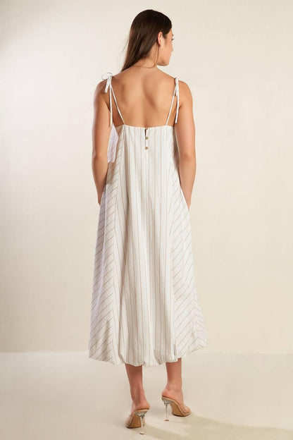 JUST WONDERING WOVEN MIDI DRESS Flying Tomato