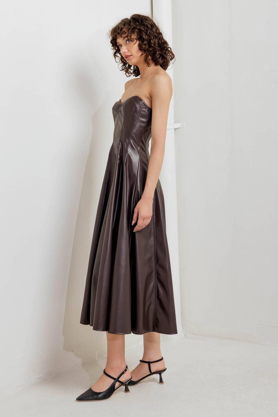 ESPRESSO DIVA FAUX LEATHER MIDI DRESS Flying Tomato