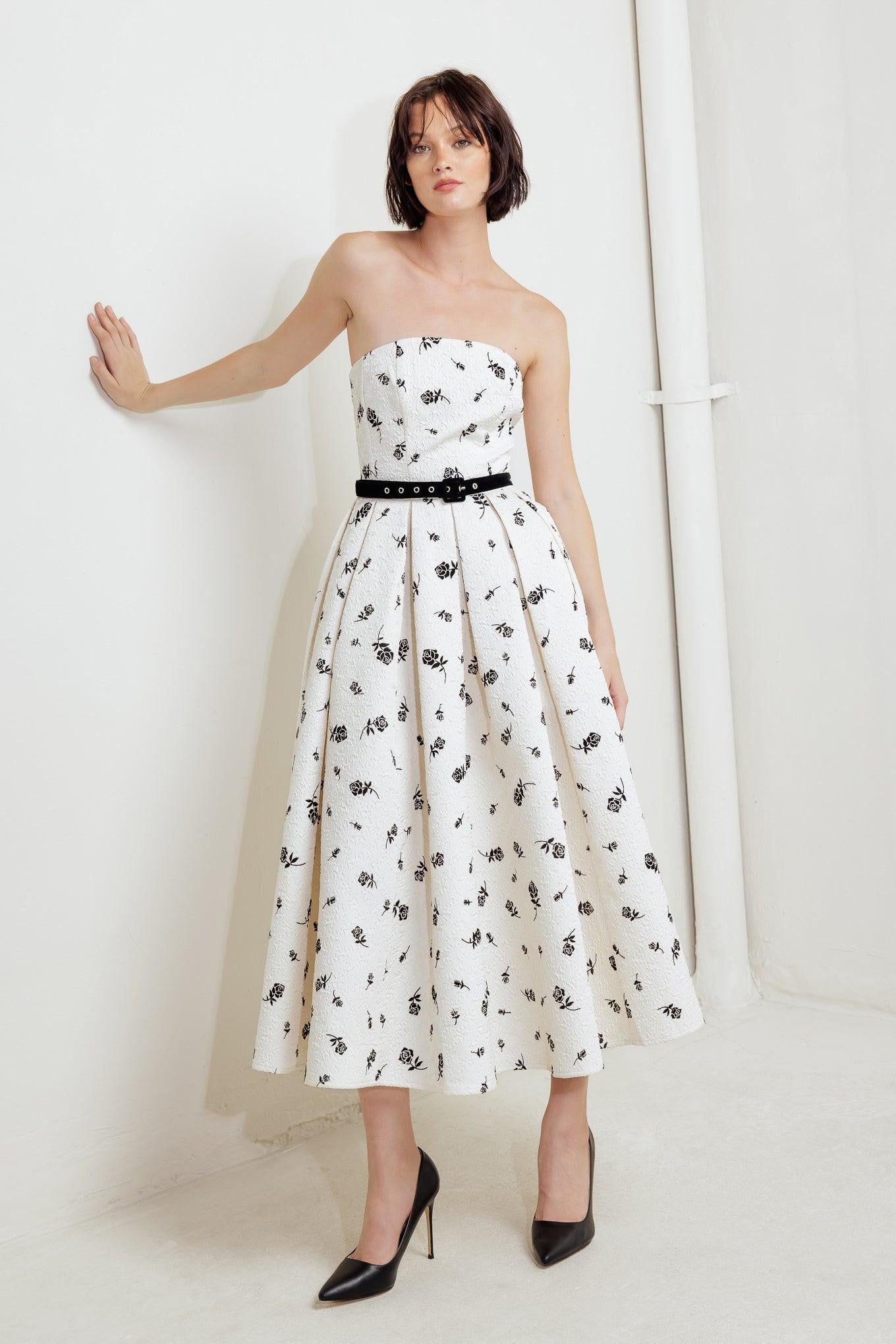LOVELY CULTIVATED WOVEN MIDI DRESS Flying Tomato