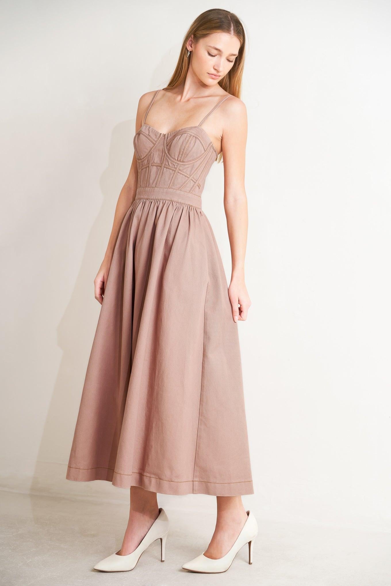 UNDERSTATED GLAM WOVEN TWILL MIDI DRESS Flying Tomato