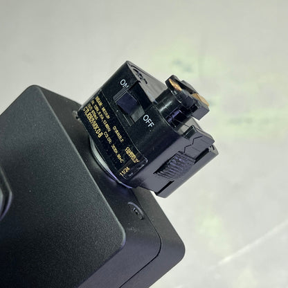 CONTECH LIGHTING Leviton Track Fixture Vert HSG 3000K CRI Black CTL8252VM3CD-B PayWut