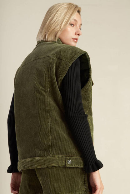 ESCAPING REALITY CORDUROY VEST Flying Tomato