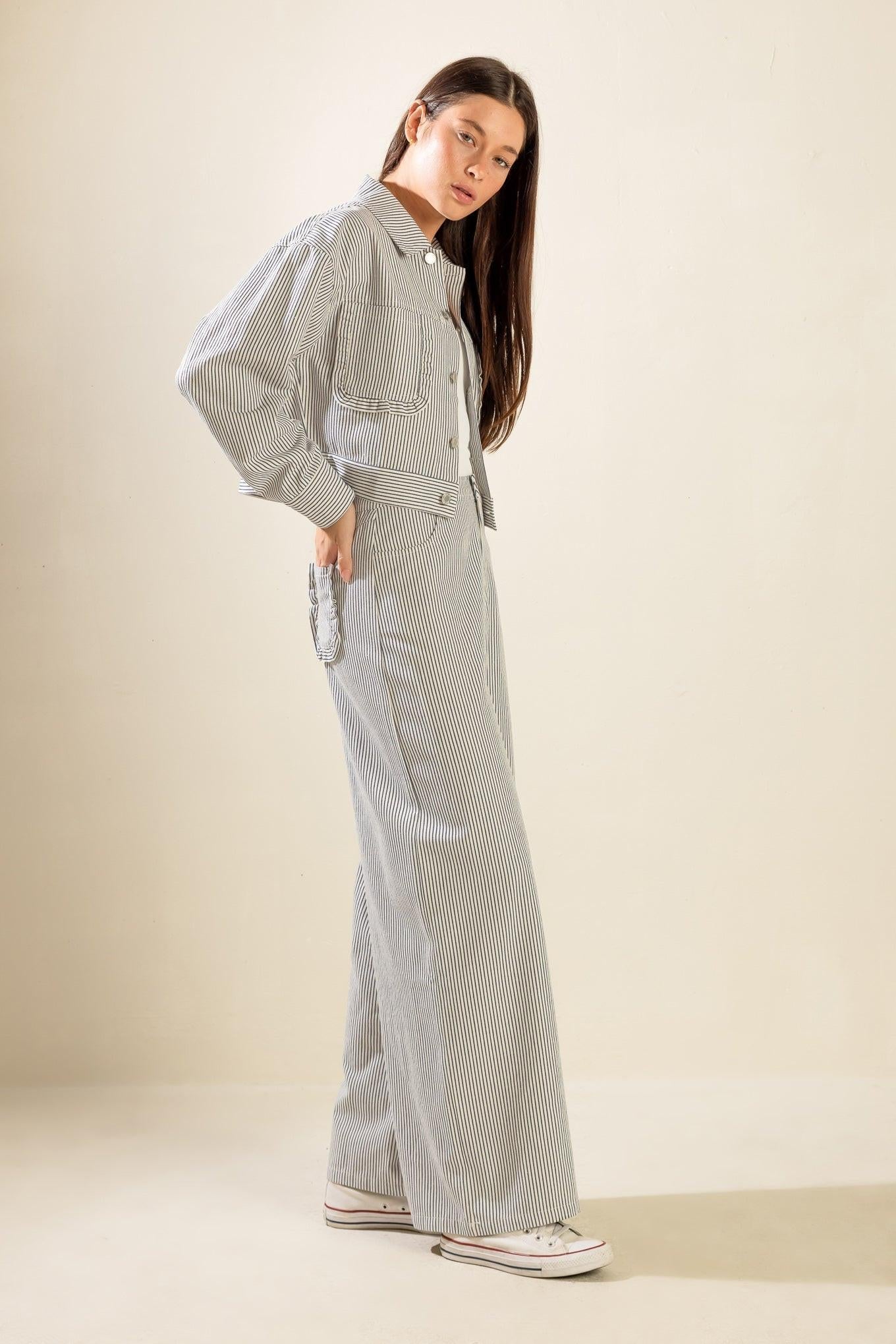 HONESTLY LOVE YOU TWILL CROP JACKET Flying Tomato