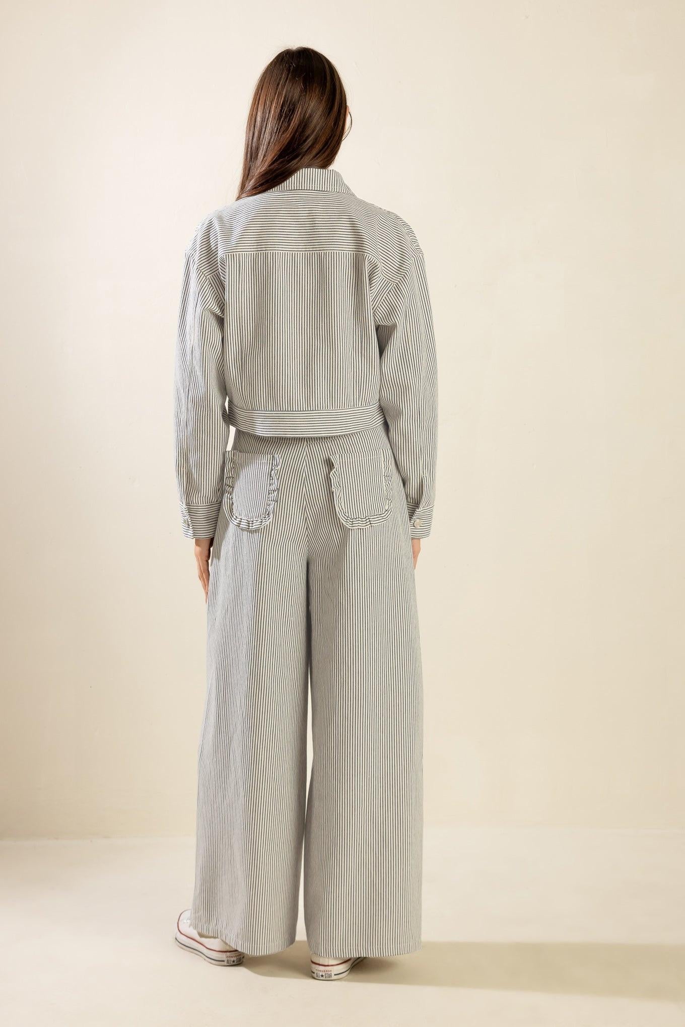 HONESTLY LOVE YOU TWILL CROP JACKET Flying Tomato