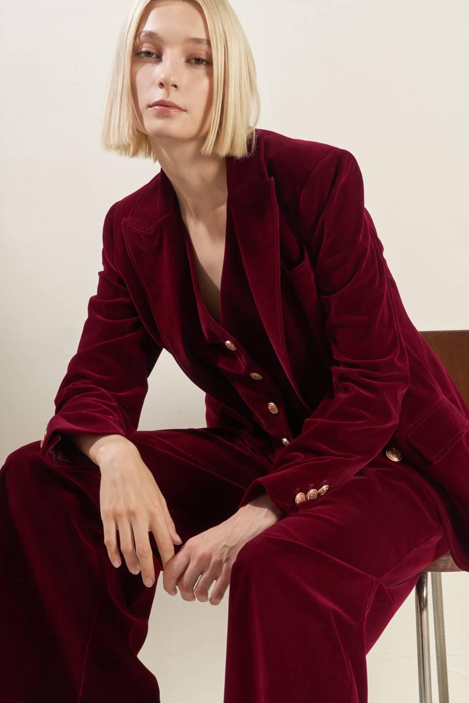 COY CHARM VELVET BLAZER Flying Tomato