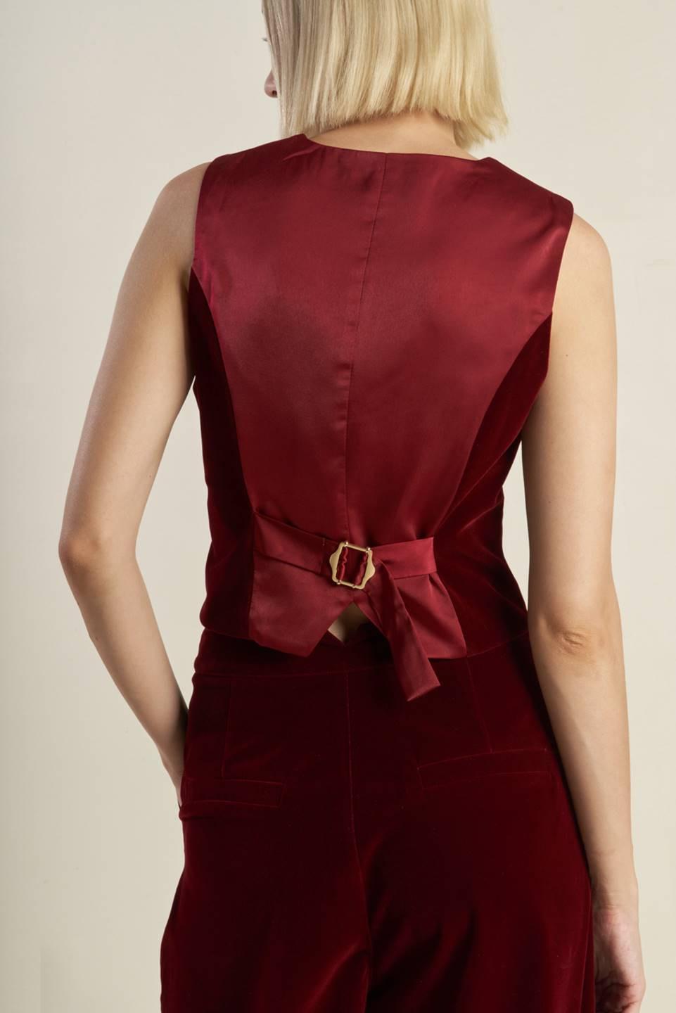 COY CHARM VELVET VEST Flying Tomato
