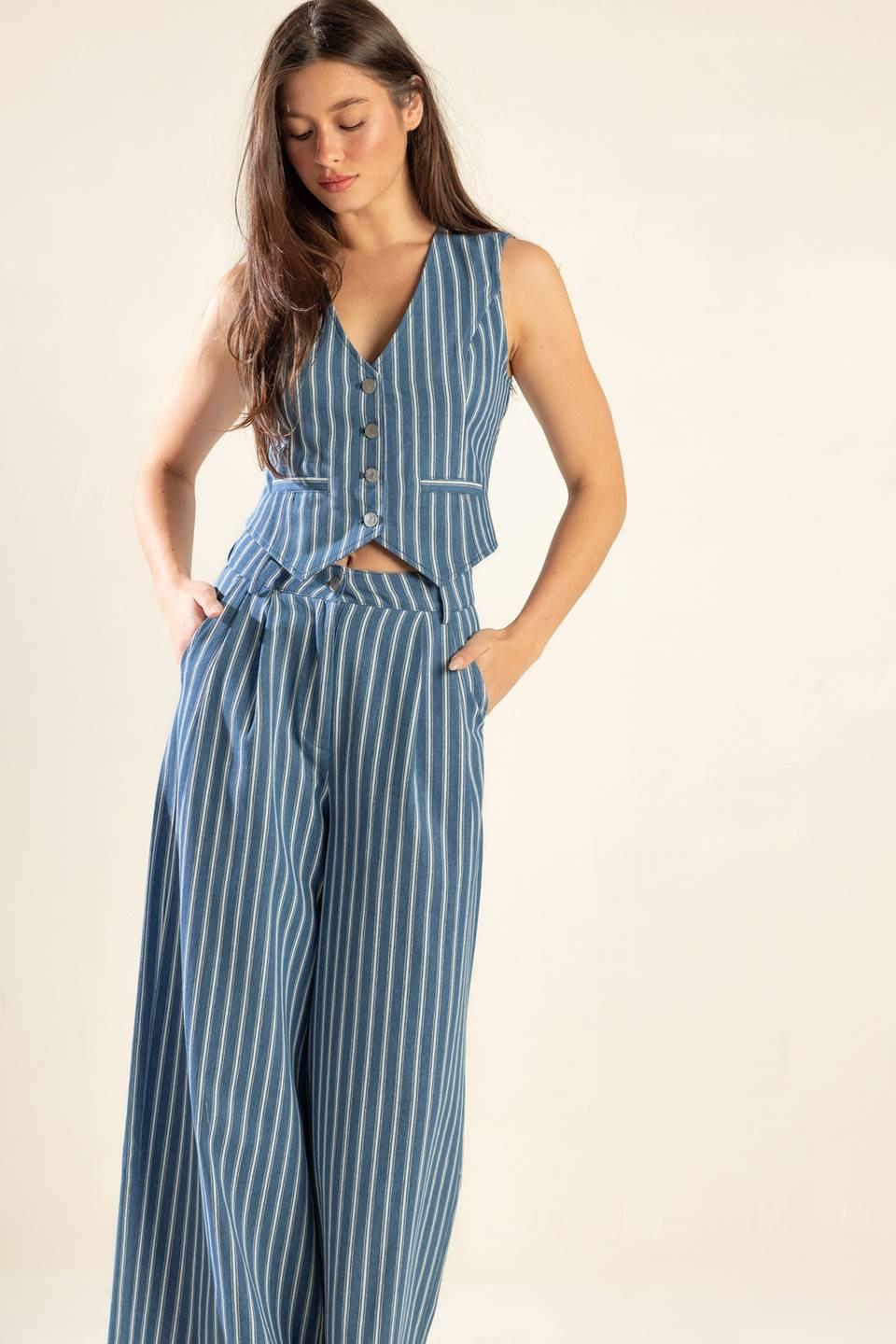 FRAMES OF BLISS WOVEN VEST Flying Tomato