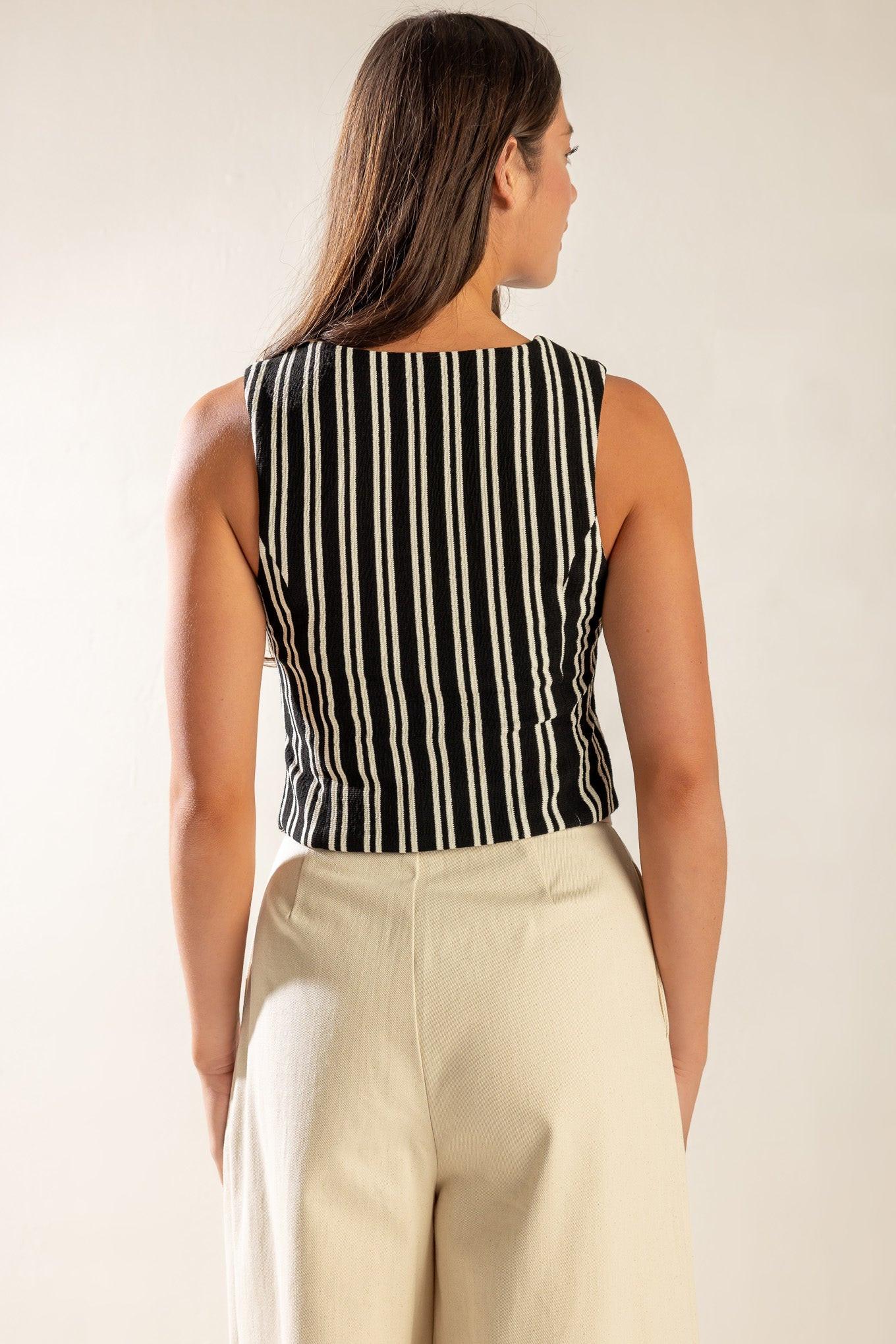 IN THE QUIET SHADE WOVEN VEST Flying Tomato