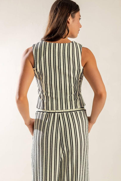 IN THE QUIET SHADE WOVEN VEST Flying Tomato