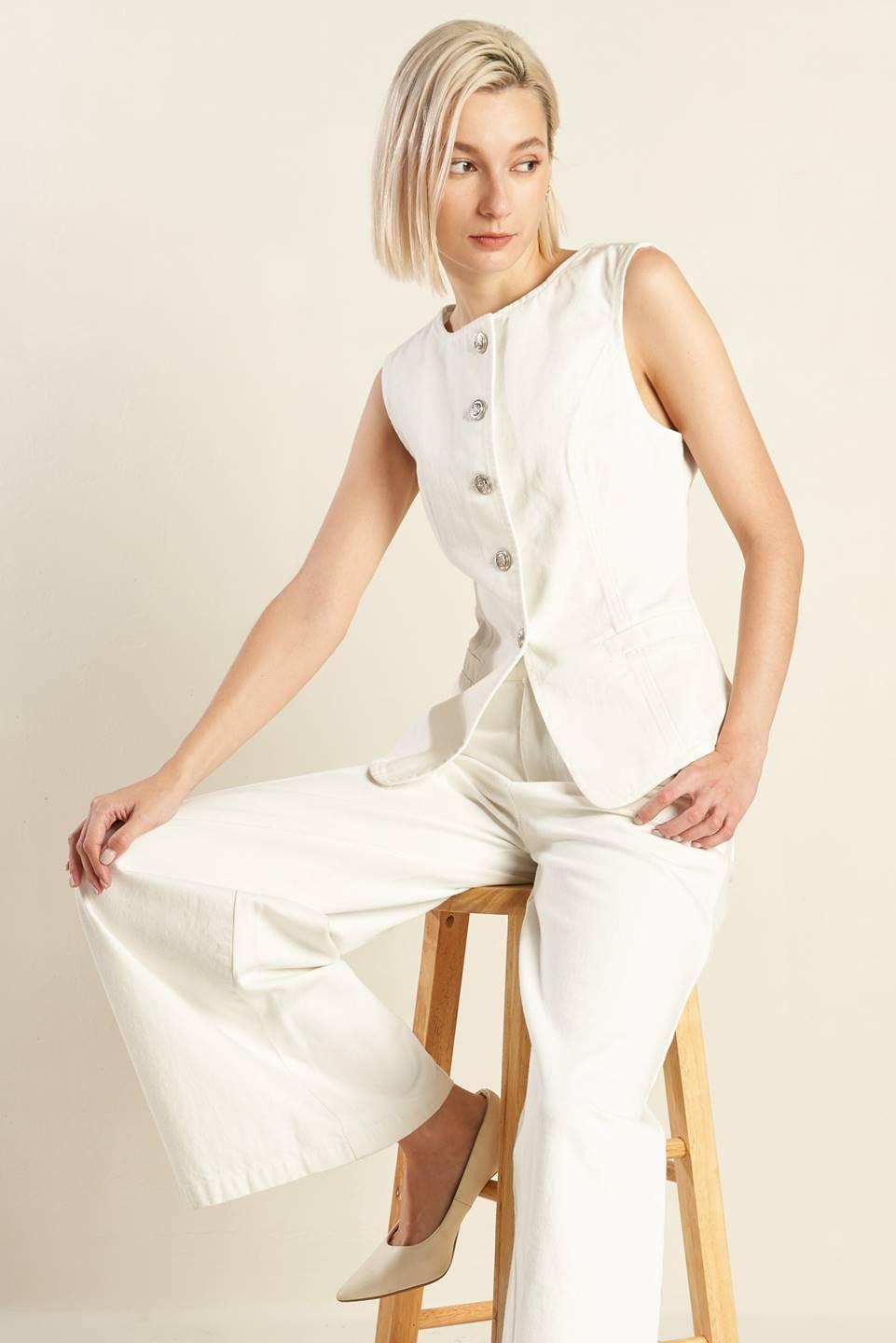 DELICATE HUE WOVEN VEST Flying Tomato