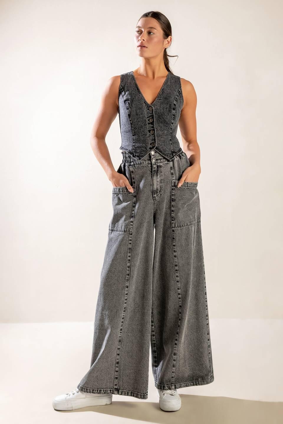 EXPLORING THE CITY DENIM VEST Flying Tomato