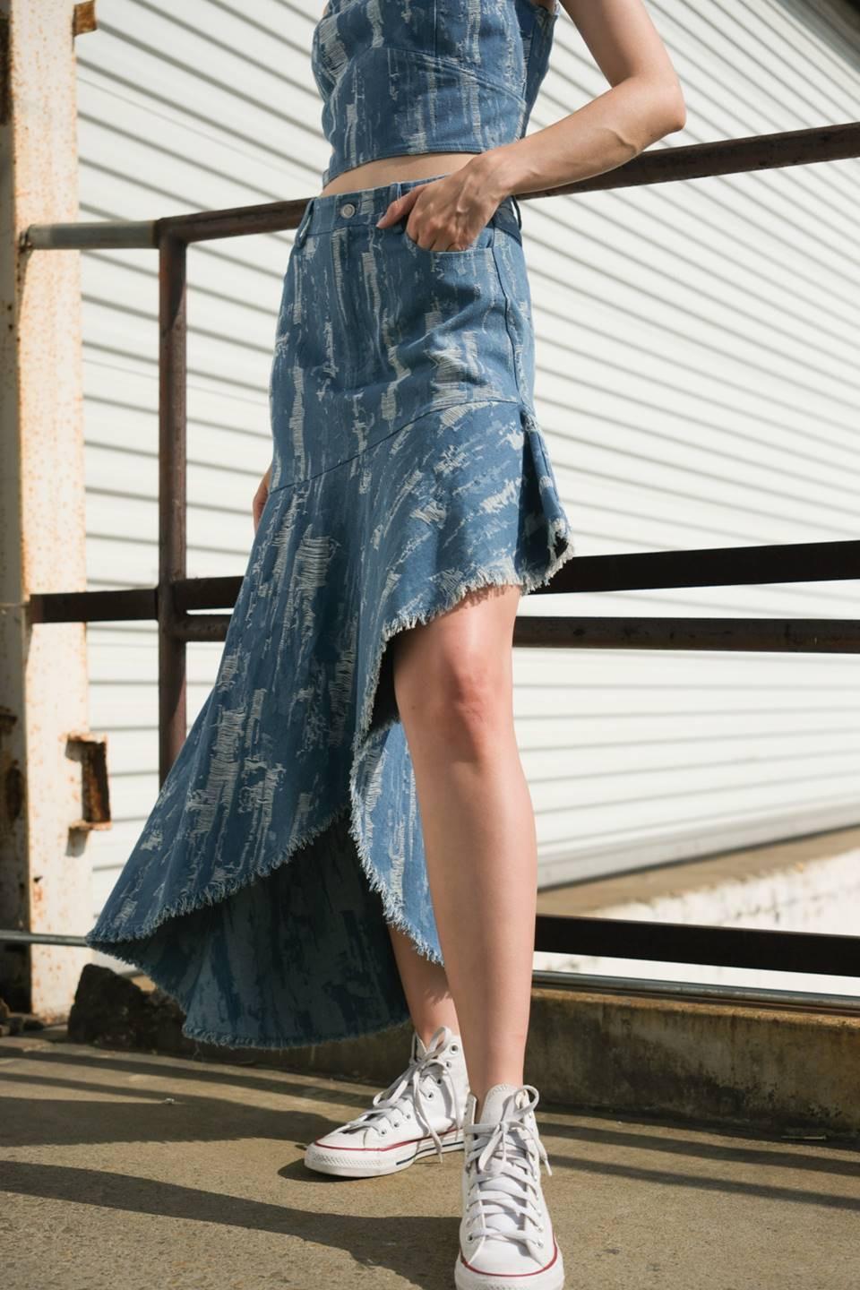 BREEZY ADORATION DENIM SKIRT Flying Tomato