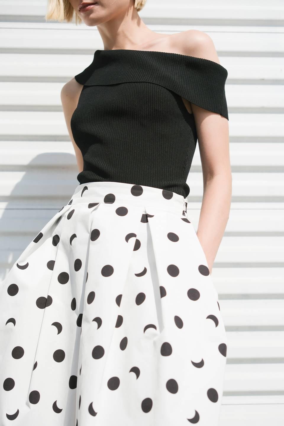 LIFT'S GIFTS WOVEN SKIRT Flying Tomato